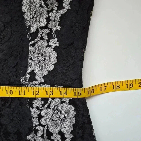 Betsey Johnson Black & Gray Cap Sleeve Sheath Midi Lace Dress - Sz 10 - Picture 10 of 10
